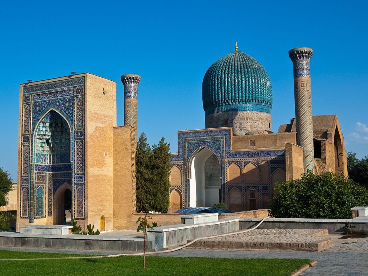 635a228c65aa837bdc78c0b11600x1200